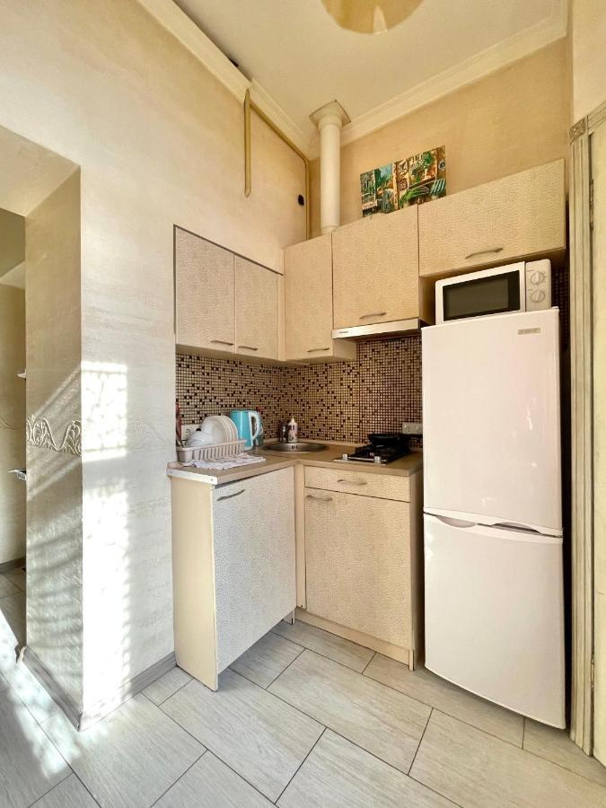 Cozy Apartment On Greek Street 15 Odesa Exterior foto