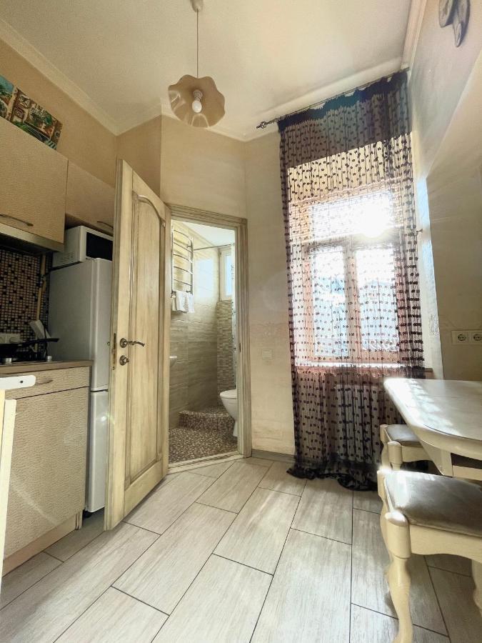 Cozy Apartment On Greek Street 15 Odesa Exterior foto